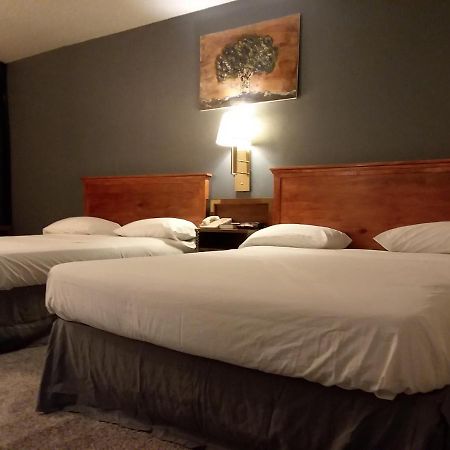 Americas Best Value Inn Laramie Exteriör bild