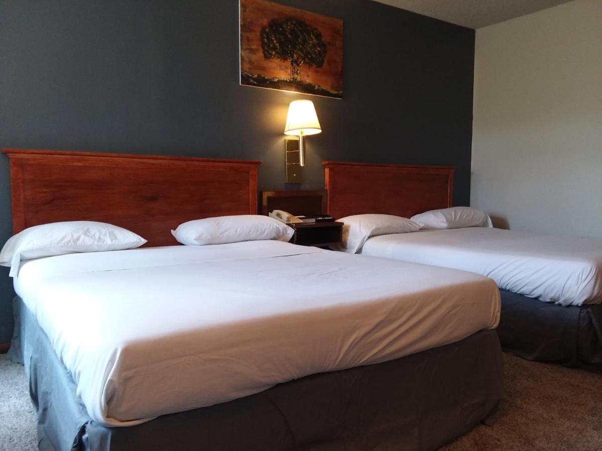 Americas Best Value Inn Laramie Exteriör bild